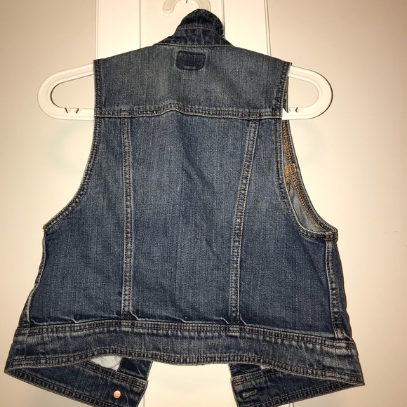 American Eagle Denim Vest - Picture 2 of 3